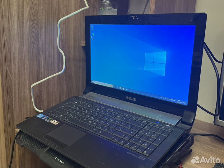 Ноутбук asus