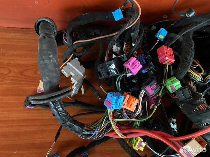 Проводка салона Vw Transporter T5 AXB 2005
