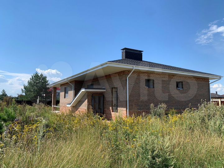 Дом 179,2 м² на участке 12 сот.