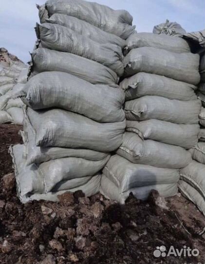 Конский навоз перегной