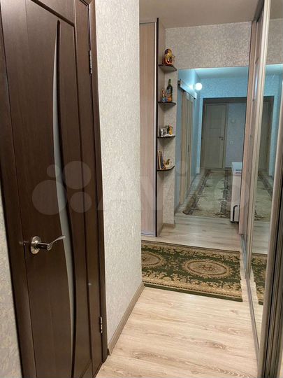 3-к. квартира, 76 м², 10/10 эт.