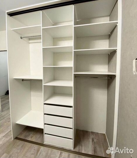 Современный шкаф купе