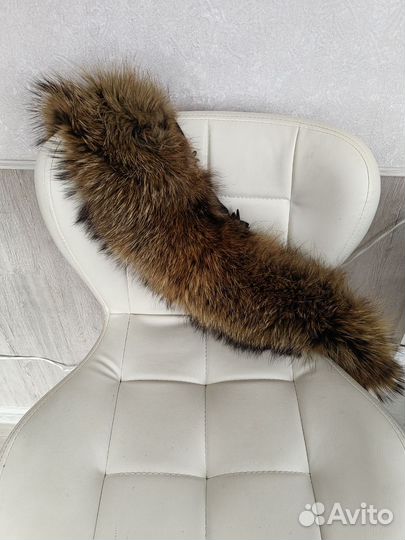 Меховой воротник из енота