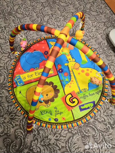 Развивающий коврик