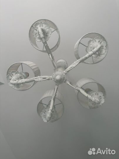Люстра кованная дизайнерская