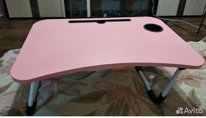 Столик для ноутбука