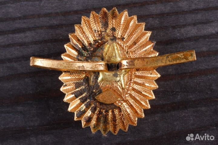 Кокарда офицерская латунь эмаль СССР