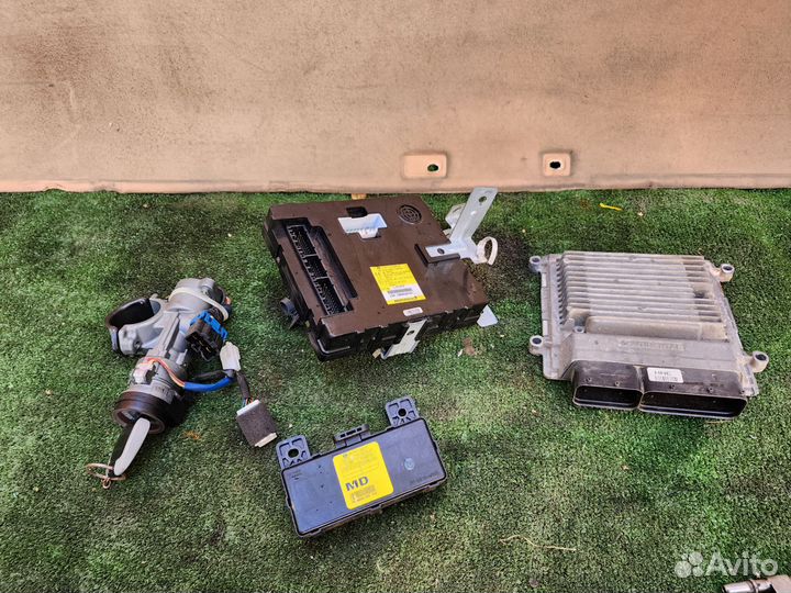 Комплект эбу мозги SsangYong Actyon 2 New G20