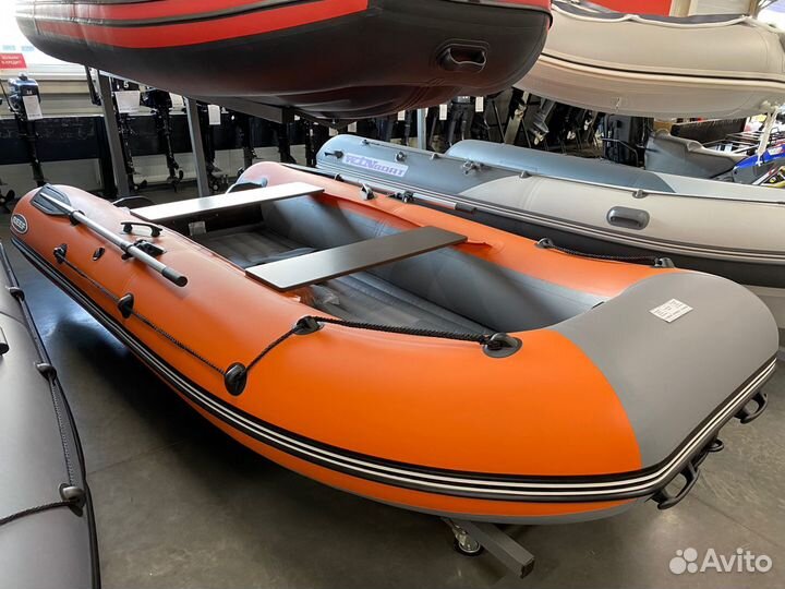 Лодка Reef 360 нд