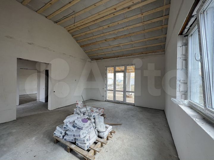 Коттедж 105 м² на участке 6 сот.