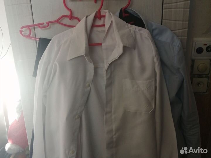 Рубашки, джинсы, брюки, жилет, шорты