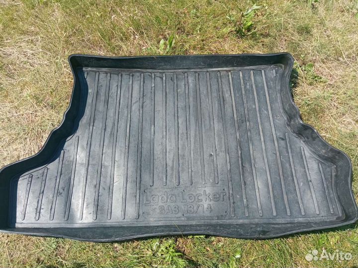Коврик в багажник