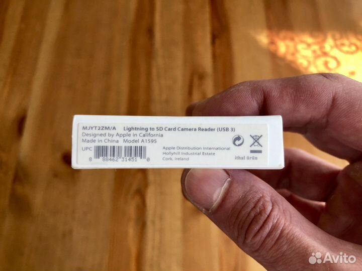 Apple Lightning to SD Card Camera Reader