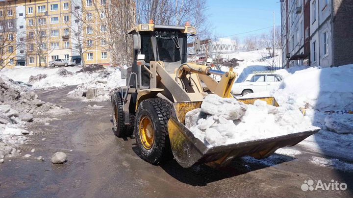 Уборка и вывоз снега