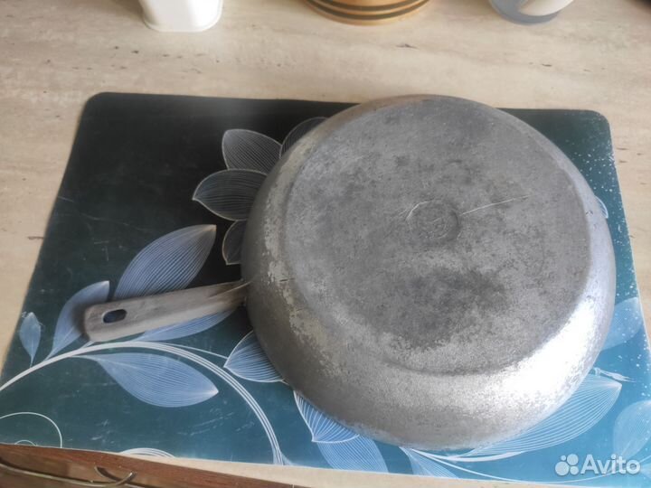 Сковорода чугунноалюмин. бу СССР