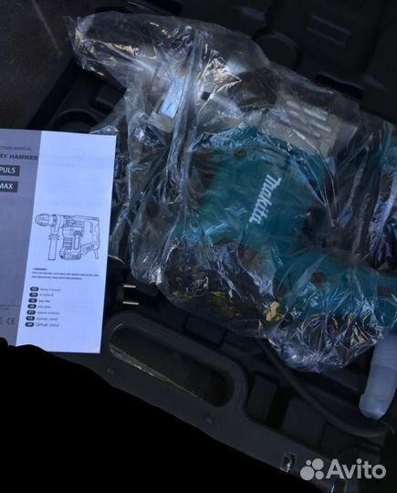 Перфоратор makita