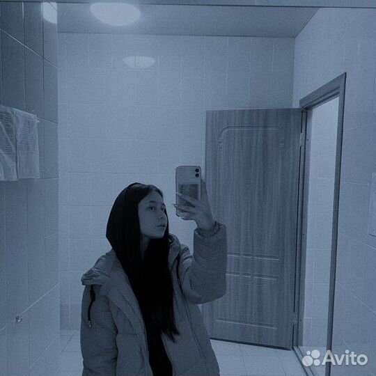 Хостес, официант, администратор, помощник