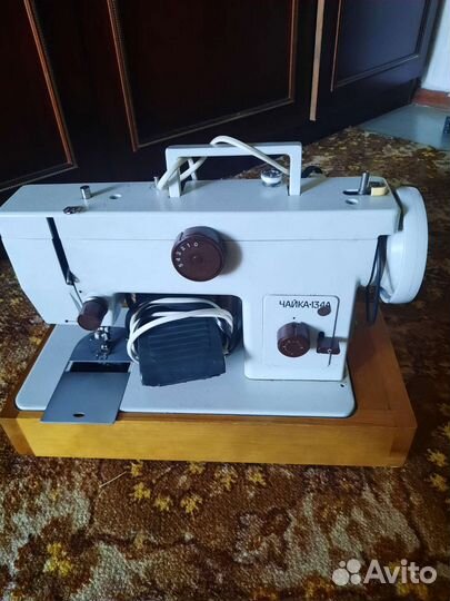 Швейная машина Чайка 134