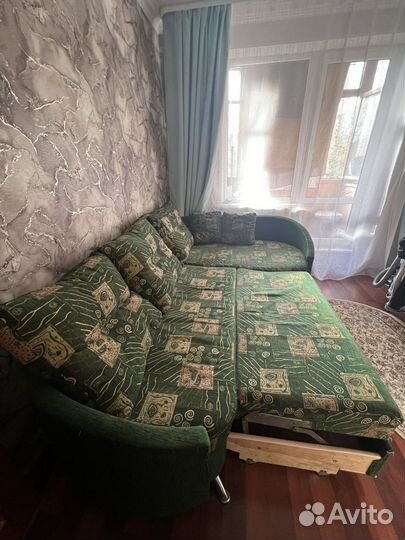 Диван угловой