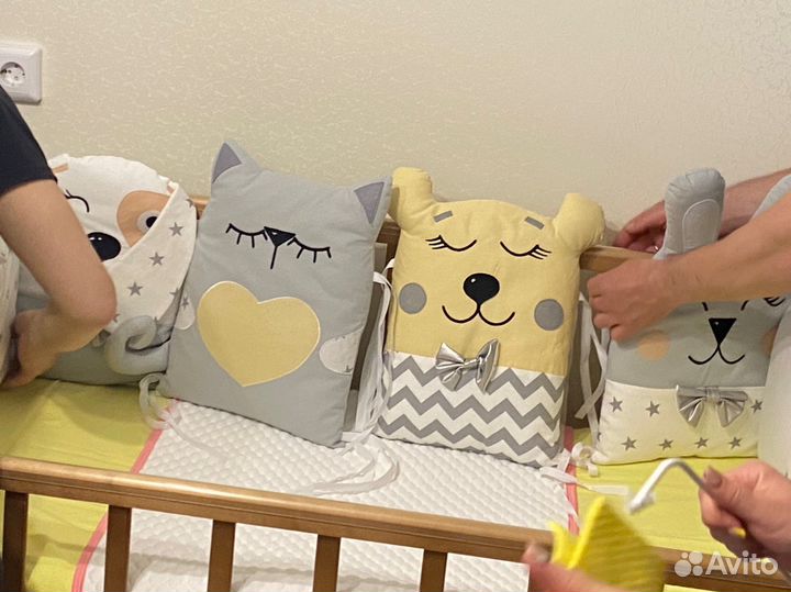 Бортики в кроватку