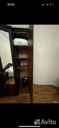 Спальный гарнитур