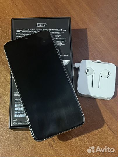 iPhone 11 pro 256