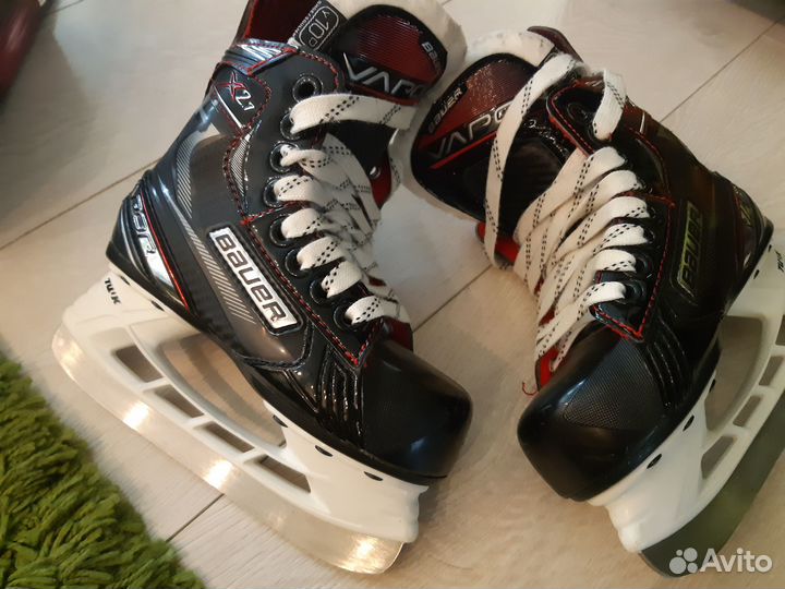 Хоккейные коньки bauer vapor