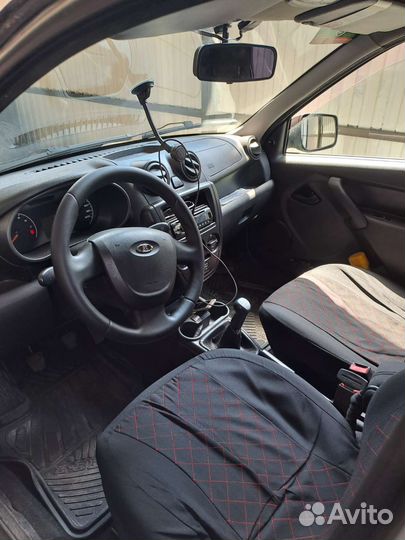 LADA Granta 1.6 МТ, 2012, 247 000 км