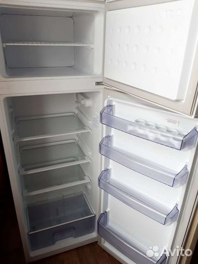 Холодильник Веко