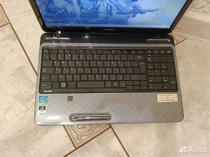 Быстрый Toshiba Core i5 2410m GT 525m 6гб