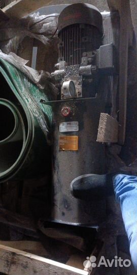 Гидростанция