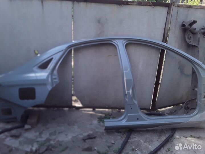 Боковина vesta