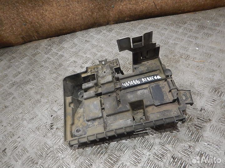 Крепление акб (корпус/подставка), Opel (Опель) -me