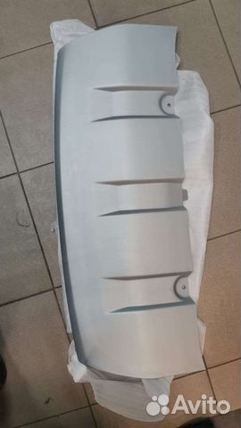 Range Rover Evoque накладка бампера центр рестайл