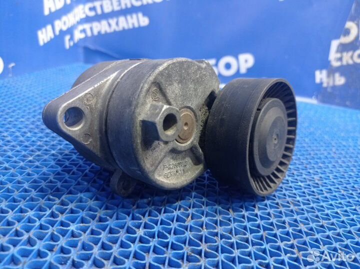 Натяжитель приводного ремня Bmw E46 купе M52B25