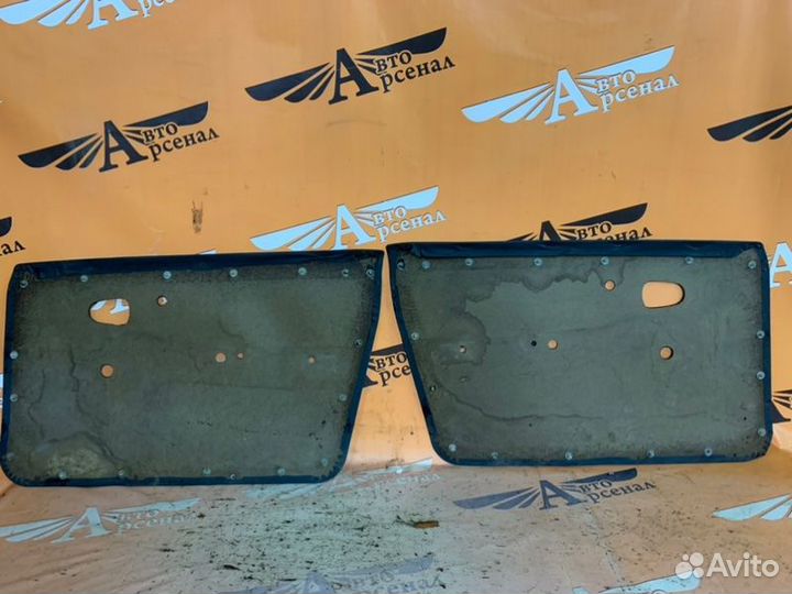 Обшивка боковой двери передняя Daewoo Nexia седан