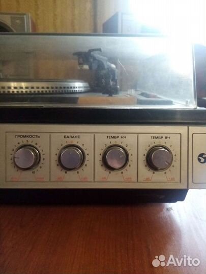 Проигрыватель винила