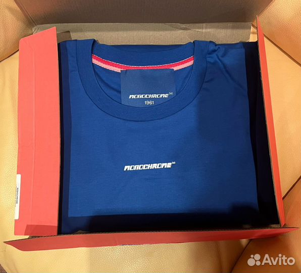 Лонгслив «Monochrome»