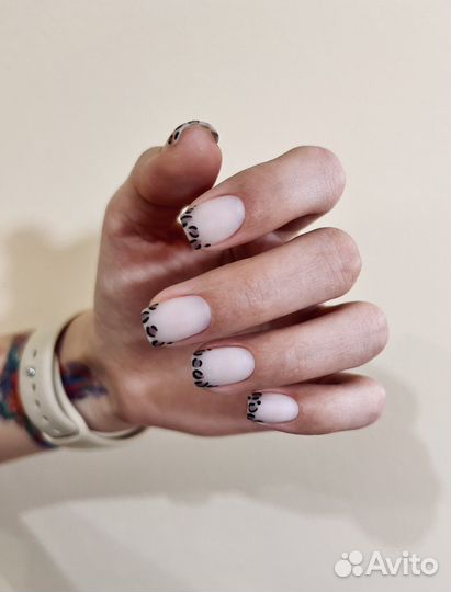 Гель-лак, укрепление, наращивание, педикюр