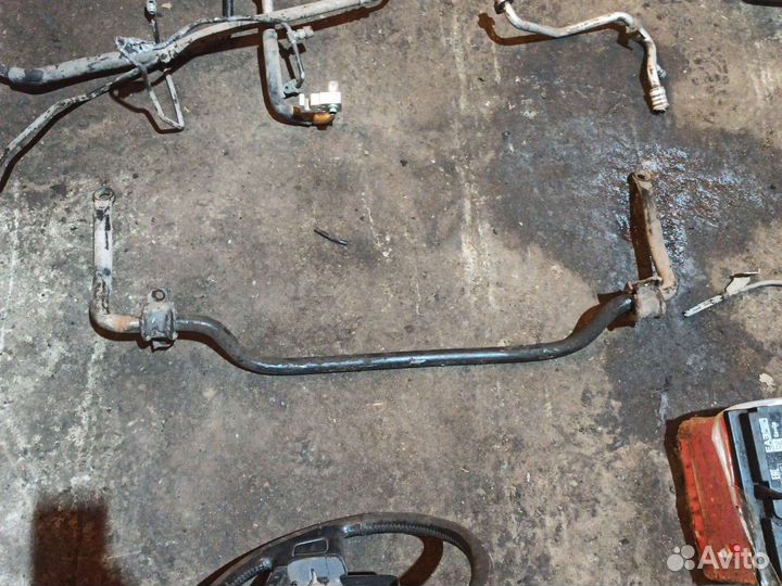 Передний стабилизатор grand cherokee z j