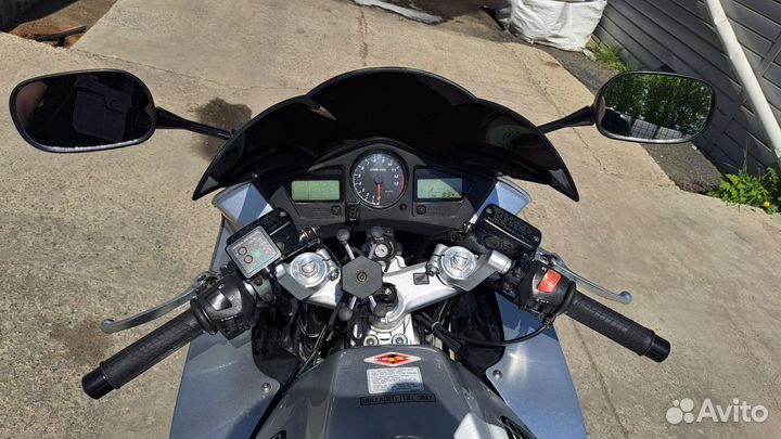 Honda Vfr800