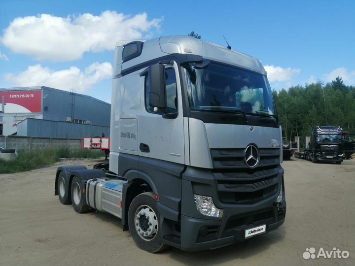 Mercedes-Benz Actros, 2023