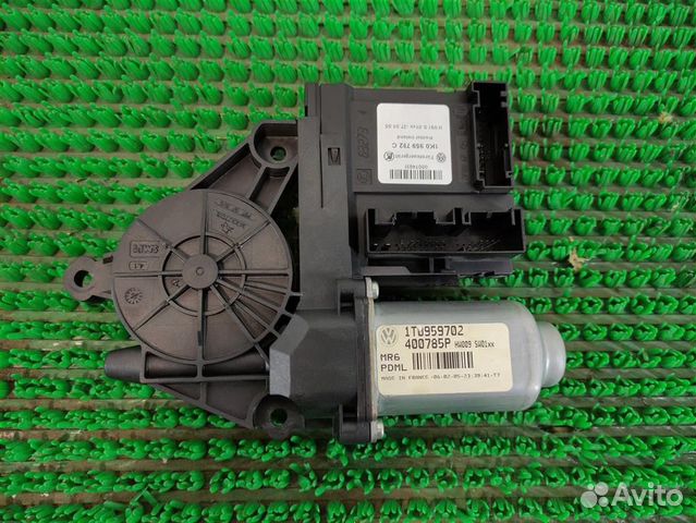 Мотор стеклоподъёмника передний правый volkswagen