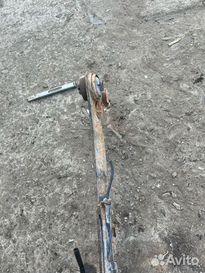 Балка задняя Nissan Bluebird Sylphy G10