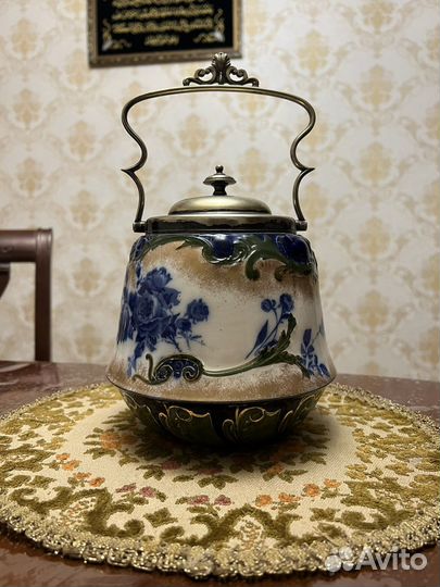 Антикварная бисквитница большая Англия