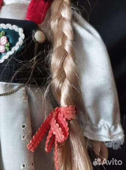 Куклы фарфоровые коллекционные