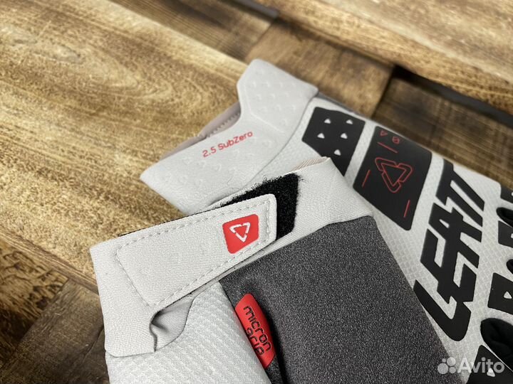 Мотоперчатки Leatt Moto 2.5 SubZero Glove Forge