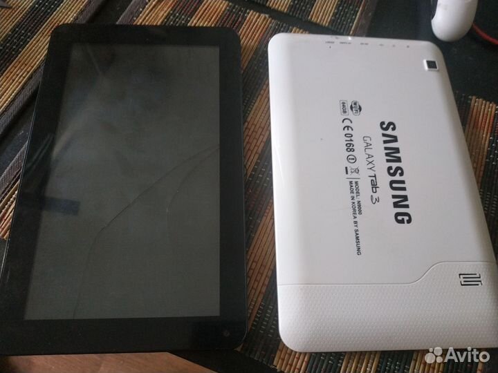 Планшет samsung TAB3