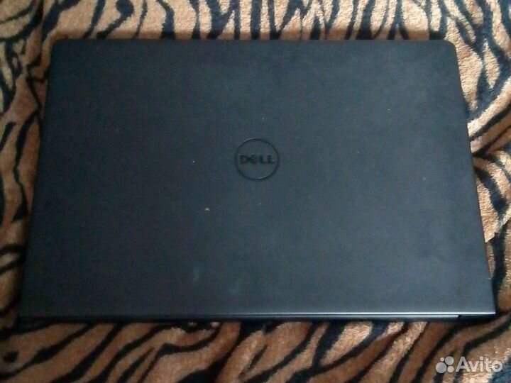 Ноутбук dell inspiron 5555