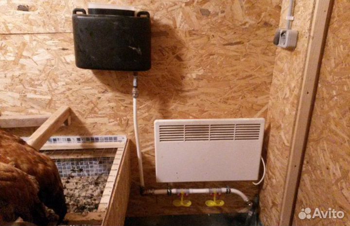 Настенный обогреватель в курятник